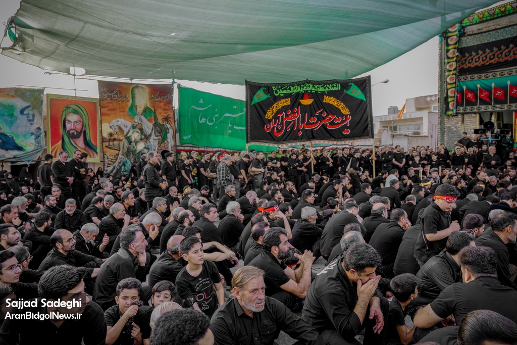 گزارش تصویری از هیئت ابوالفضلی دهنو آران در روز عاشورای حسینی